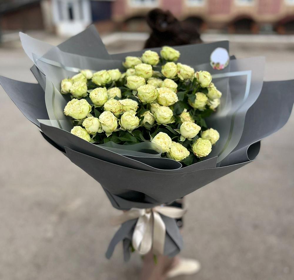 Белые кустовые розы Солинеро в Сухарево Букет Белые кустовые розы Солинеро в Сухарево