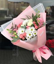 Букет цветов из:  Розы, Лизиантусы и Хризантемы в Сухарево